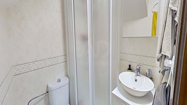 4 soverom Hus til salgs i Cádiz by med garasje - € 180 000 (Ref: 9987517)