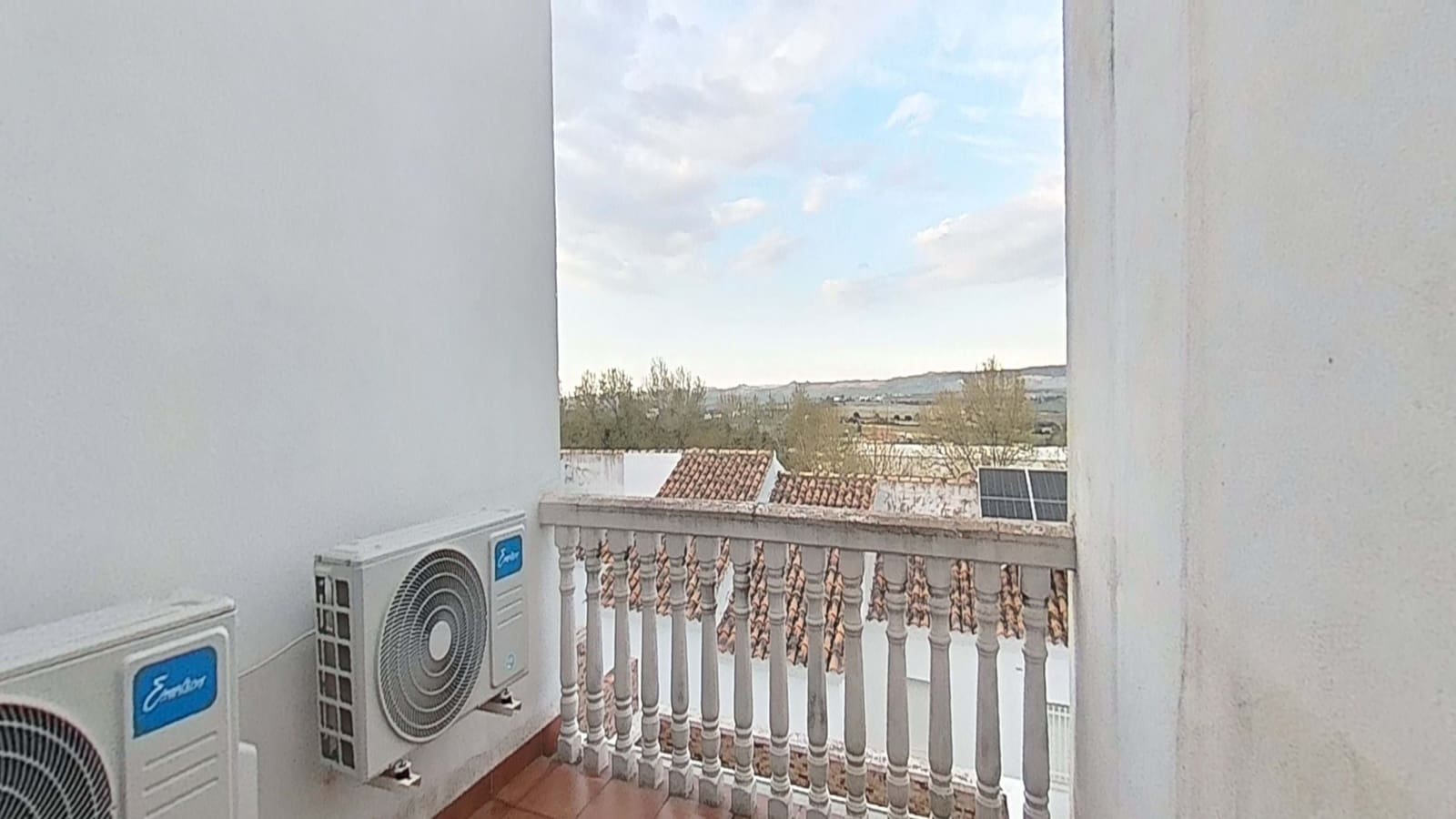4 Zimmer Haus zu verkaufen in Cadiz Stadt mit Garage - 180.000 € (Ref: 9987517)