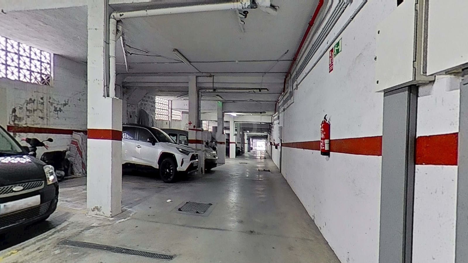 4 Zimmer Haus zu verkaufen in Cadiz Stadt mit Garage - 180.000 € (Ref: 9987517)