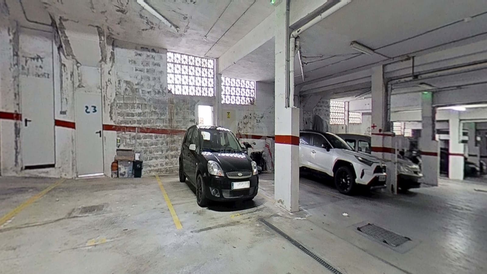 4 Zimmer Haus zu verkaufen in Cadiz Stadt mit Garage - 180.000 € (Ref: 9987517)