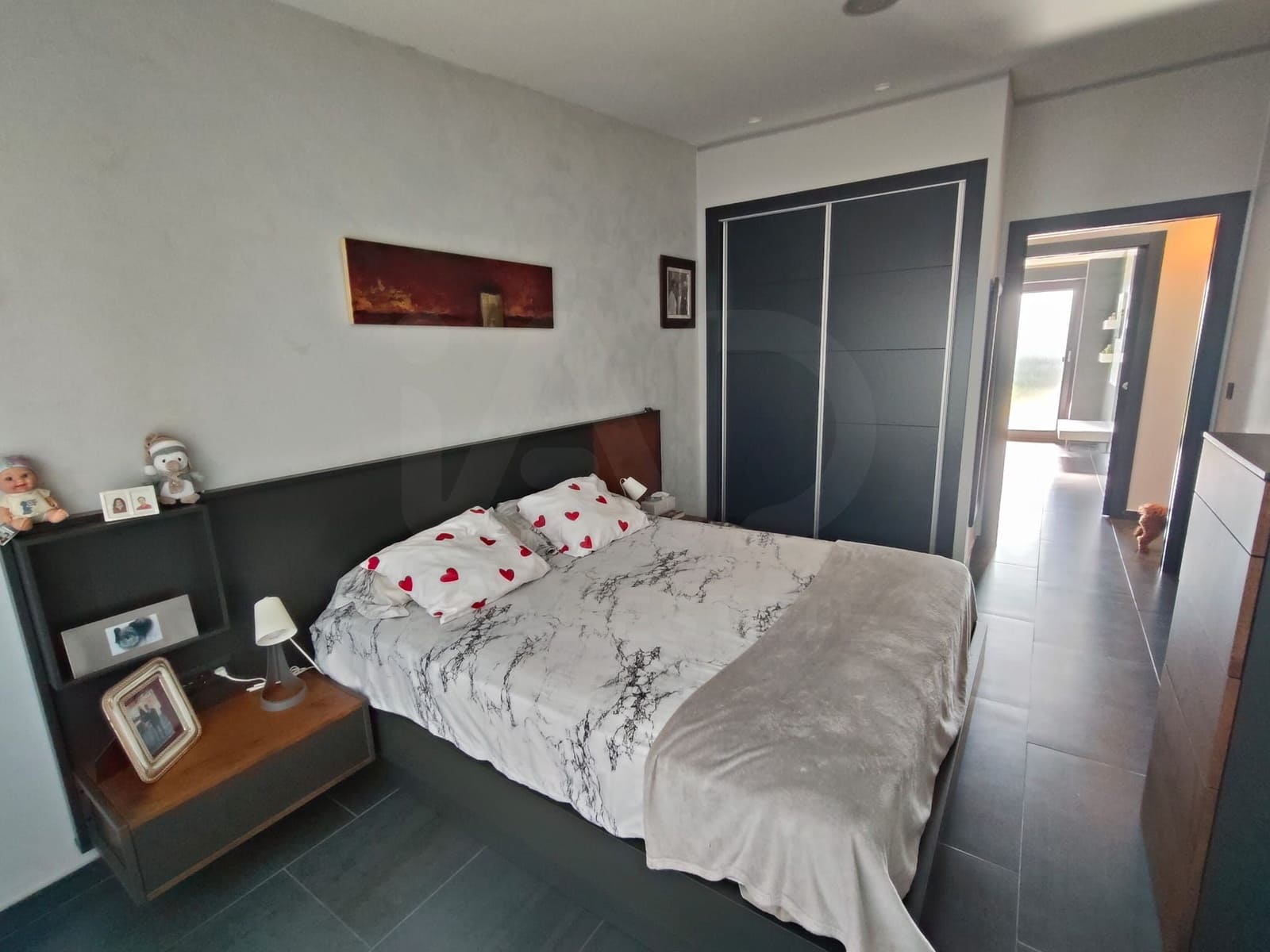 4 bedroom Townhouse for sale in Palencia city with pool garage - € 680,000 (Ref: 9987518)