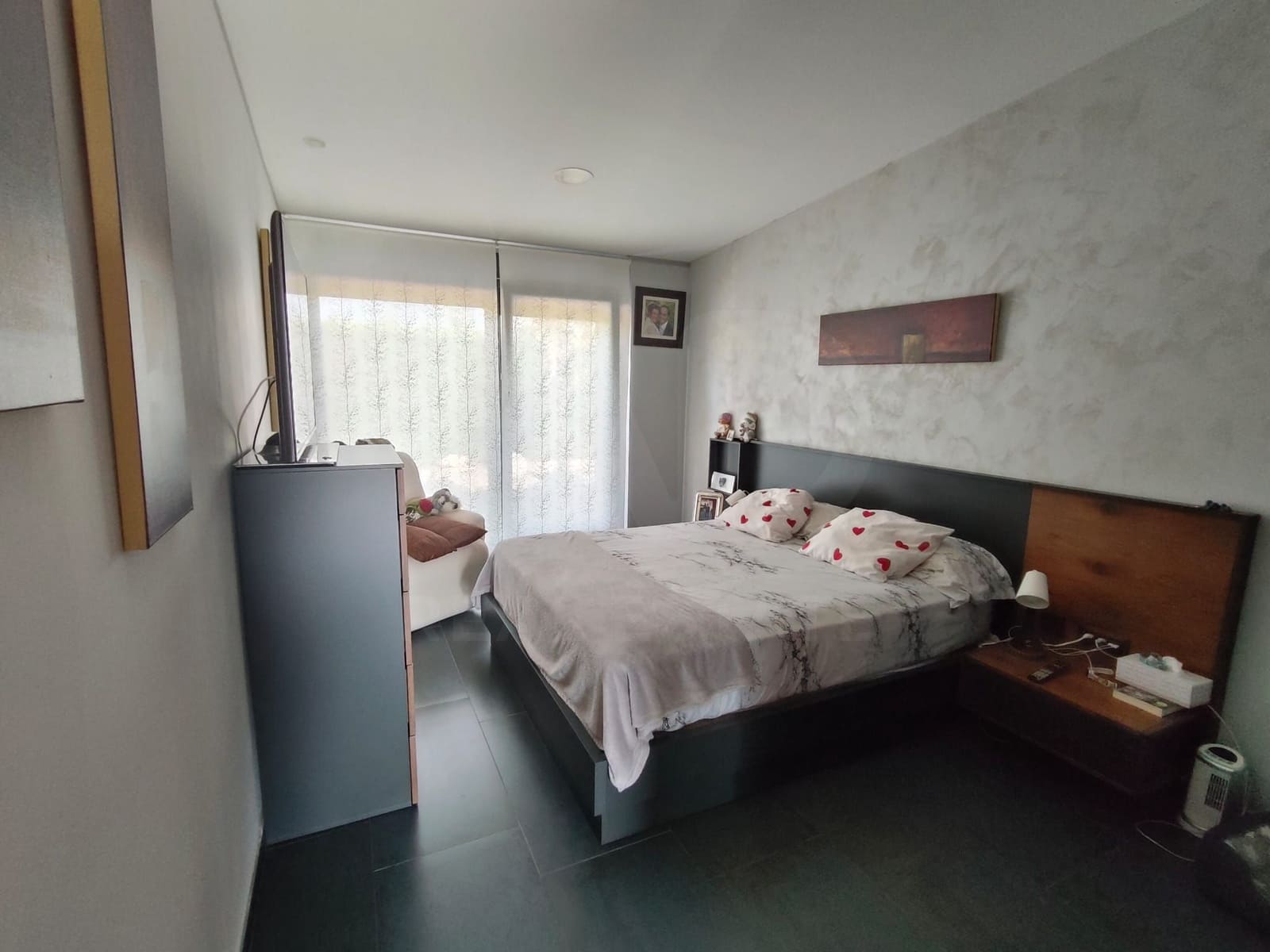 4 bedroom Townhouse for sale in Palencia city with pool garage - € 680,000 (Ref: 9987518)