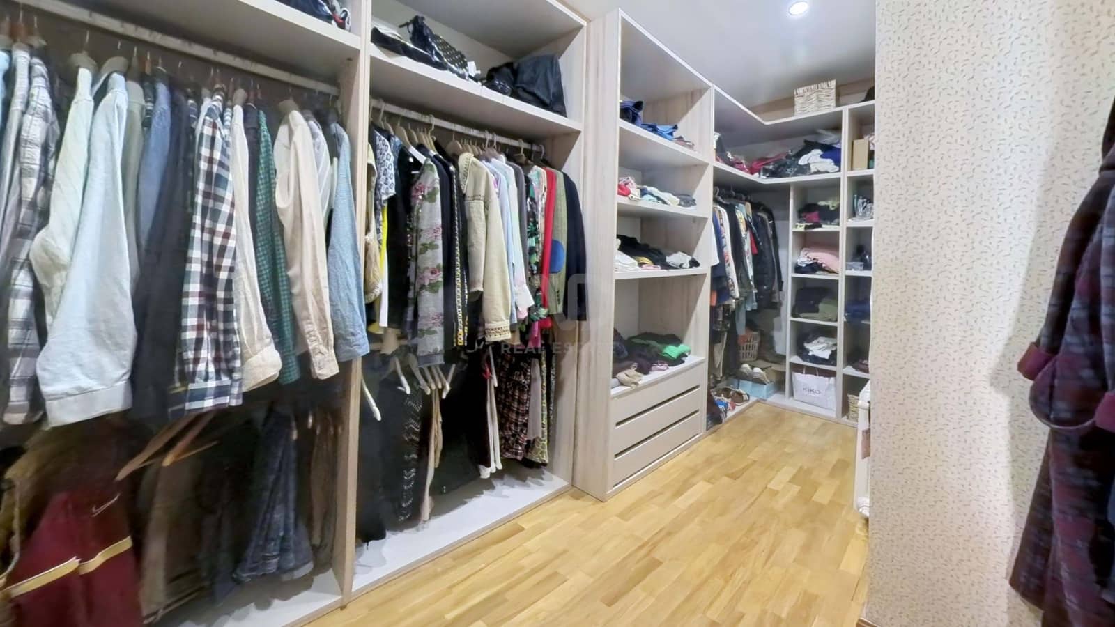 Casa de 3 habitaciones en Ciudad Real ciudad en venta con garaje - 215.000 € (Ref: 9987521)
