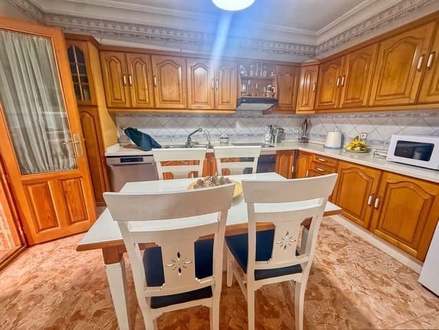 3 bedroom Townhouse for sale in Almagro with garage - € 198,470 (Ref: 9987521)