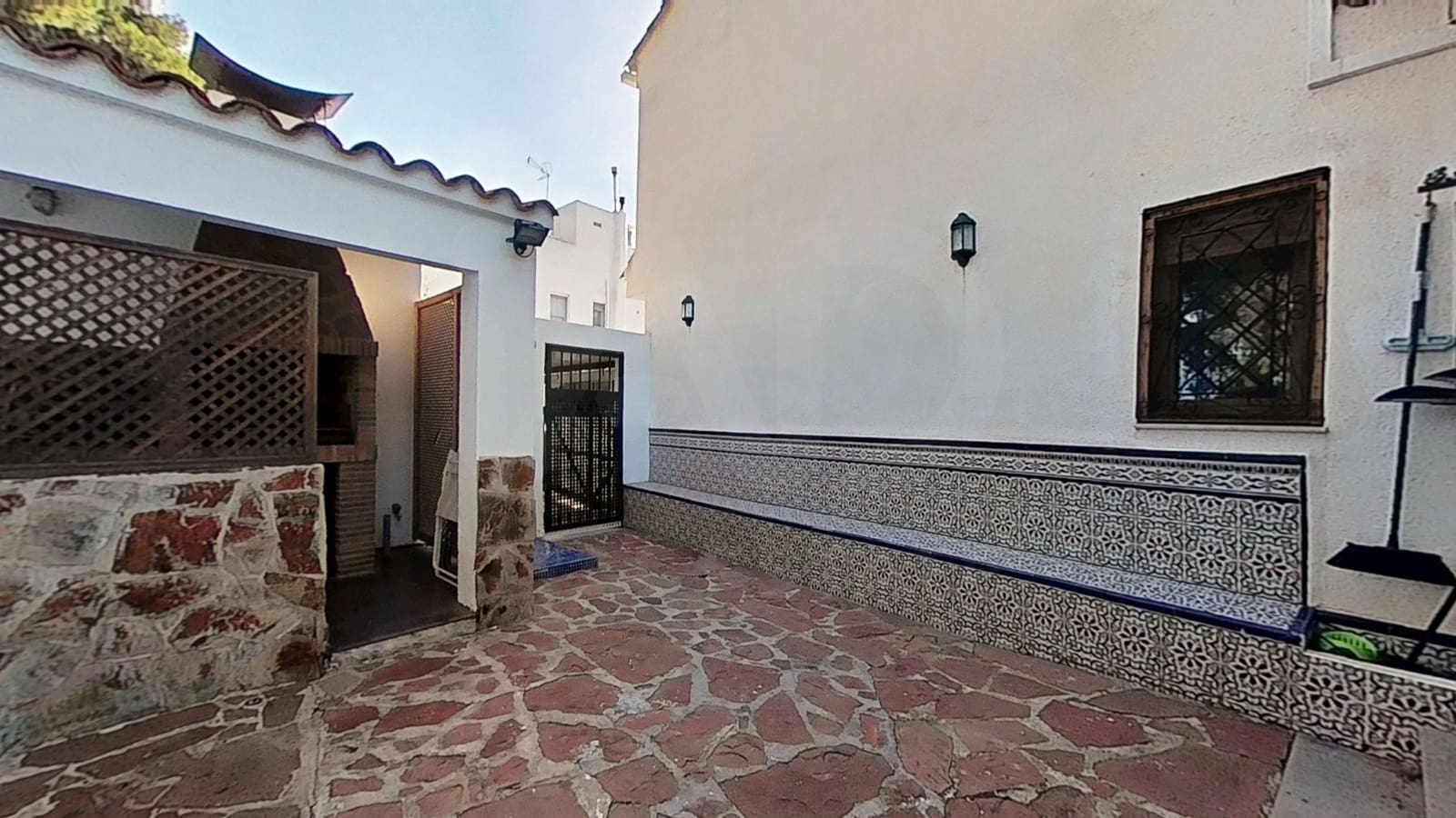 4 quarto Casa em Banda para venda em Benicassim com garagem - 639 990 € (Ref: 9987522)