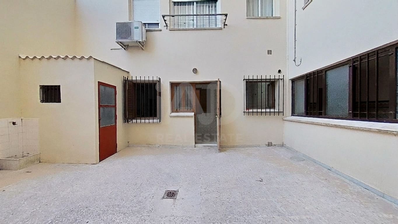 3 soverom Leilighet til salgs i Cadiz by - € 180 000 (Ref: 9987523)