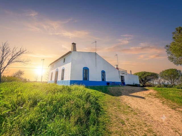 4 soverom Hus til salgs i Huelva by - € 350 000 (Ref: 9987525)