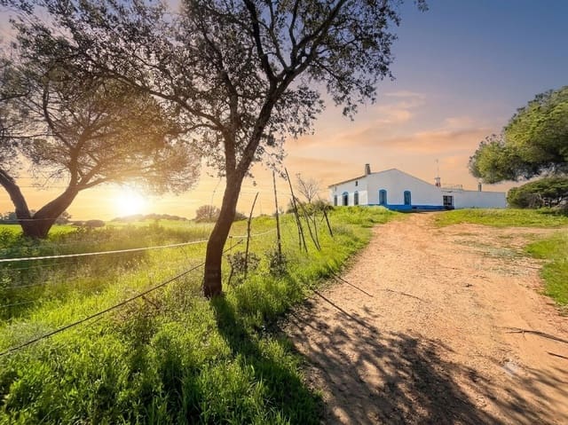 4 soverom Hus til salgs i Huelva by - € 350 000 (Ref: 9987525)