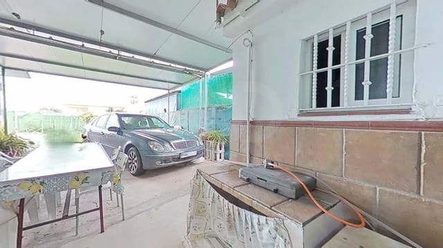 Grunde uden byggetilladelser til salg i Cádiz by - € 130.000 (Ref: 9987527)