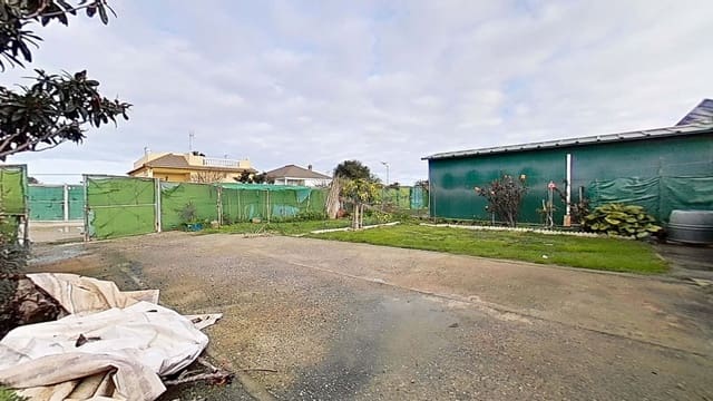 Grunde uden byggetilladelser til salg i Cádiz by - € 130.000 (Ref: 9987527)