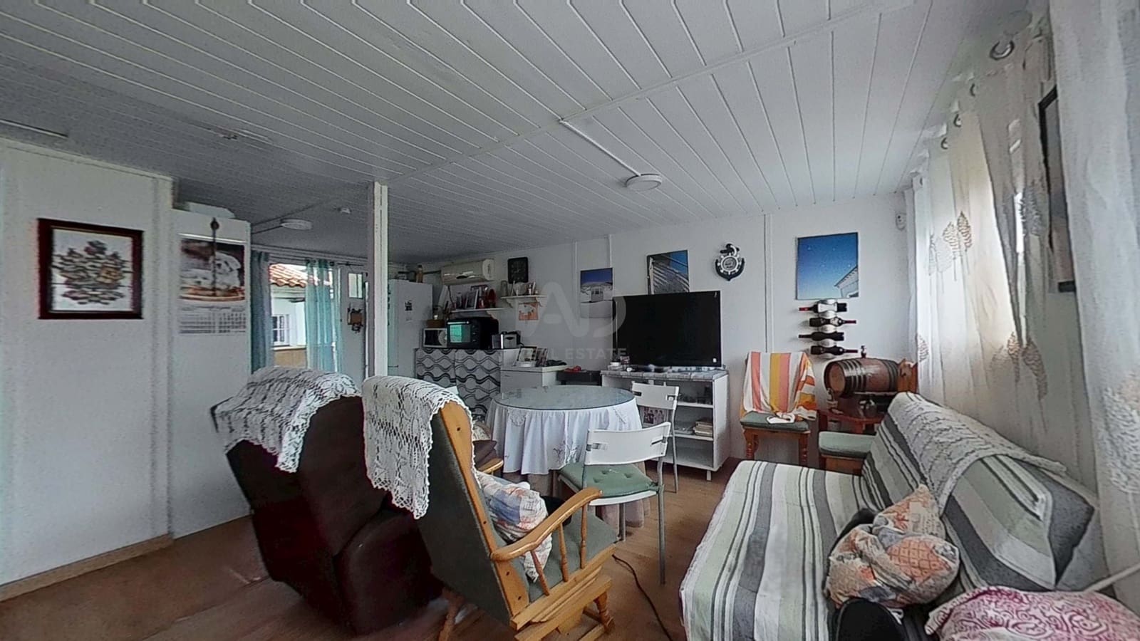 Grond te koop in Cadiz stad - € 130.000 (Ref: 9987527)