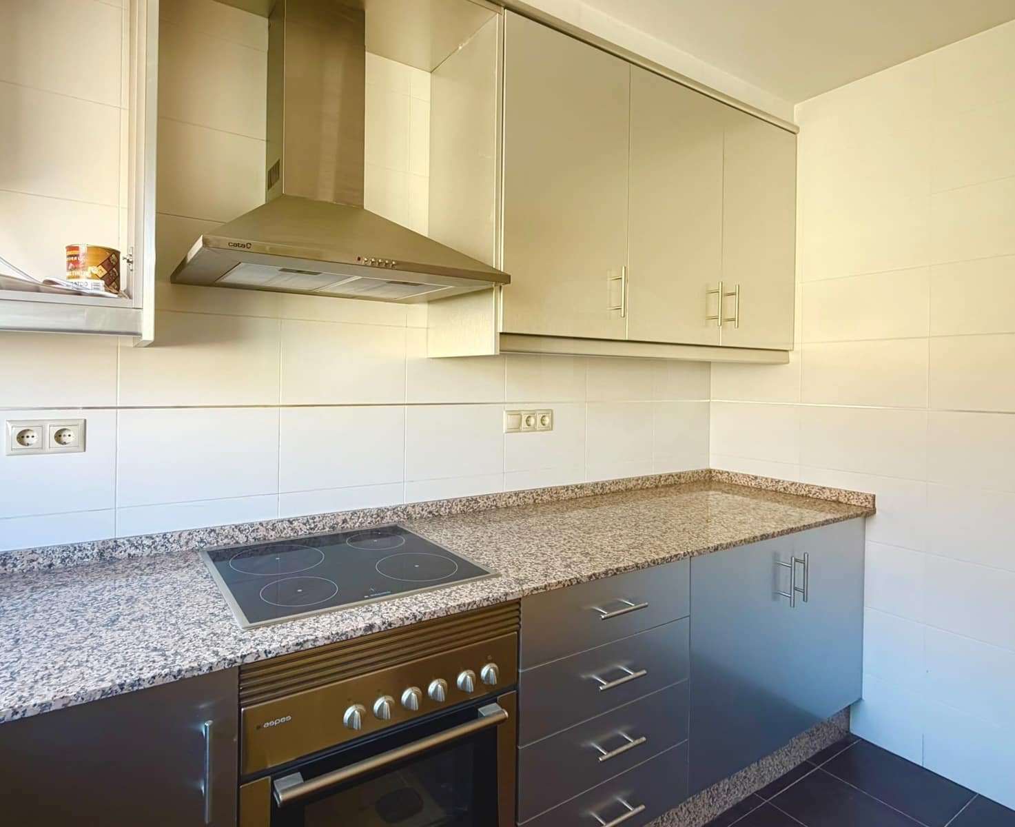 4 bedroom Terraced Villa for sale in Castello de Rugat - € 143,000 (Ref: 9987530)