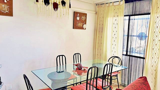 Adosado de 4 habitaciones en San Vicente / Sant Vicent del Raspeig en venta con piscina - 316.000 € (Ref: 9987531)