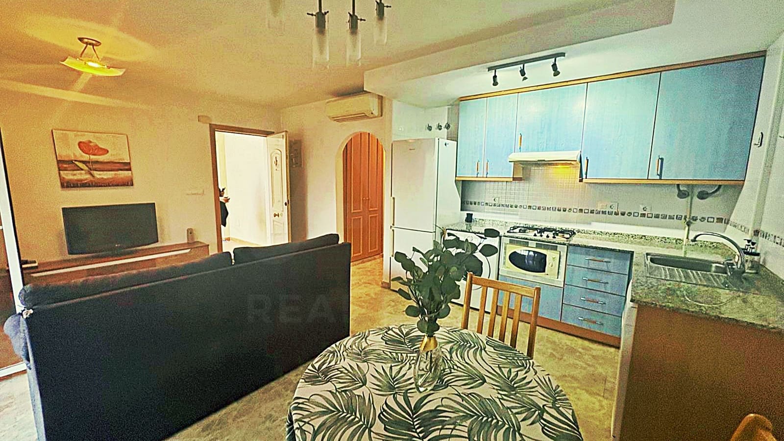 3 sovrum Radhus till salu i Alicante stad med garage - 305 000 € (Ref: 9987532)