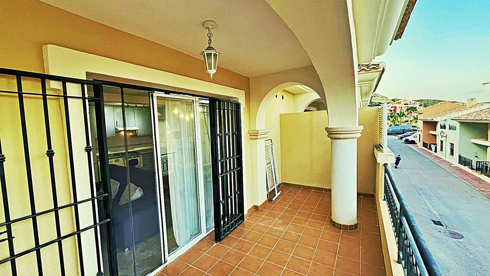 3 sovrum Radhus till salu i Alicante stad med garage - 305 000 € (Ref: 9987532)