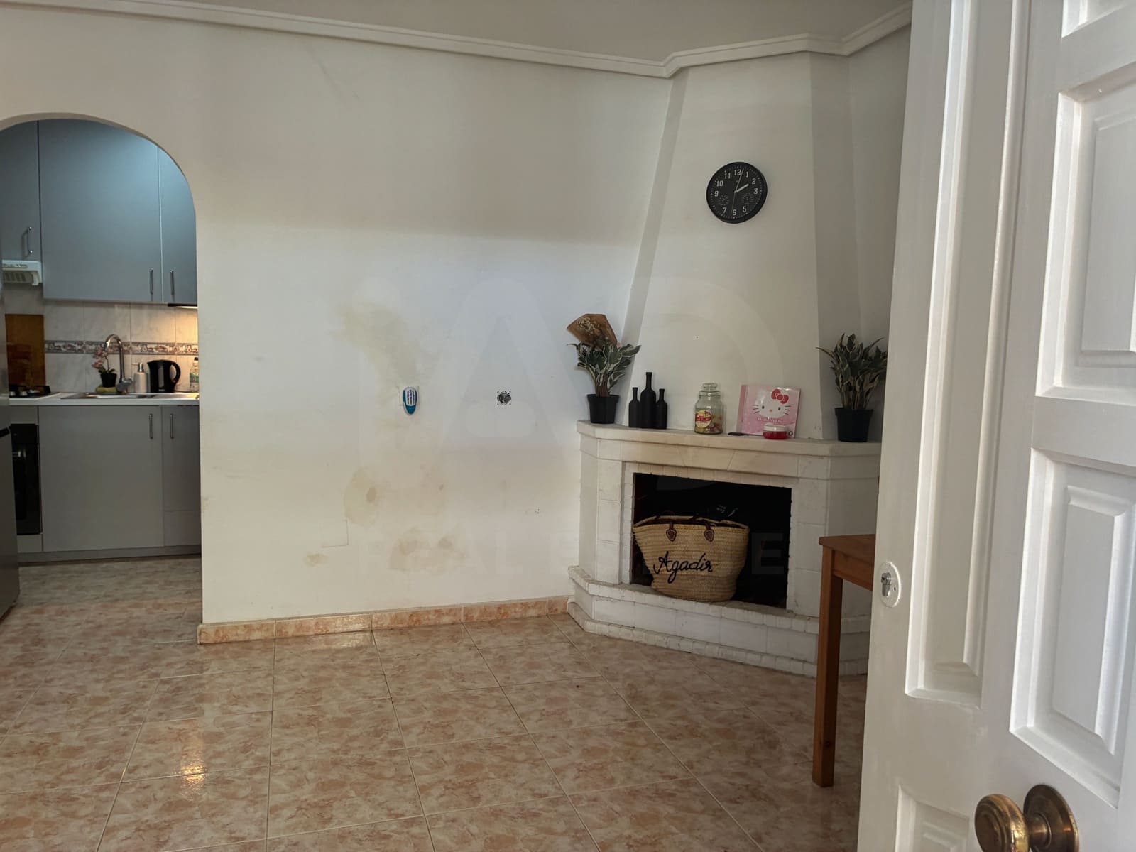 2 makuuhuone Omakotitalo myytävänä paikassa Alicante kaupunki mukana uima-altaan - 199 000 € (Ref: 9987533)
