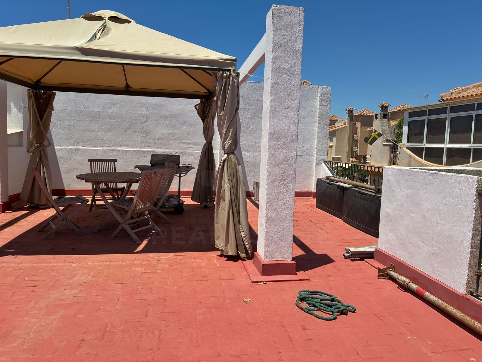 2 makuuhuone Omakotitalo myytävänä paikassa Alicante kaupunki mukana uima-altaan - 199 000 € (Ref: 9987533)