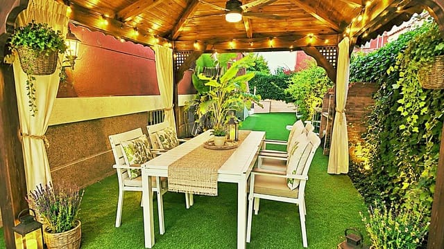 3 soverom Villa til salgs i San Juan de Alicante / Sant Joan d'Alacant med svømmebasseng garasje - € 647 000 (Ref: 9987534)