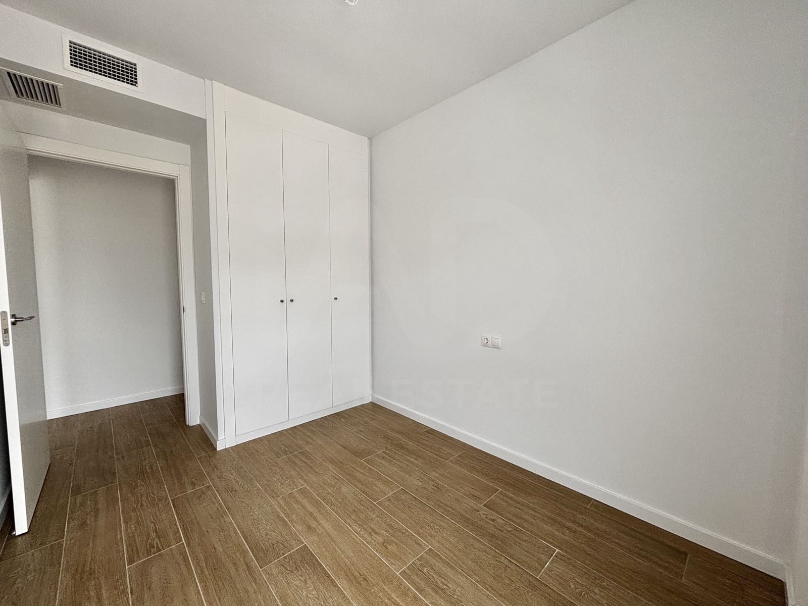 2 soveværelse Lejlighed til salg i Denia med swimmingpool garage - € 383.000 (Ref: 9987535)