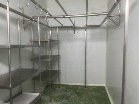 Kaupallinen myytävänä paikassa Pozuelo - 375 000 € (Ref: 9987536)