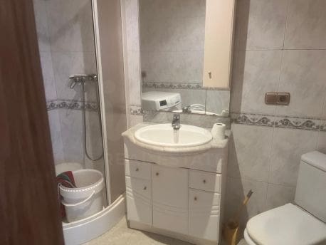 Kaupallinen myytävänä paikassa Pozuelo - 375 000 € (Ref: 9987536)