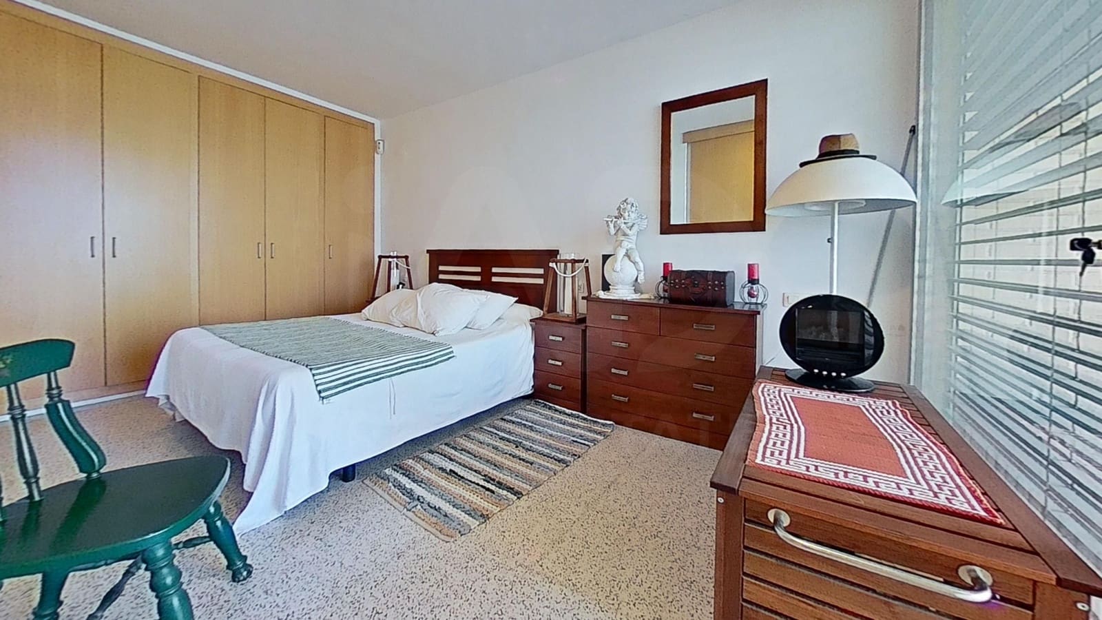 3 soveværelse Byhus til salg i Alicante by med swimmingpool garage - € 599.000 (Ref: 9987540)