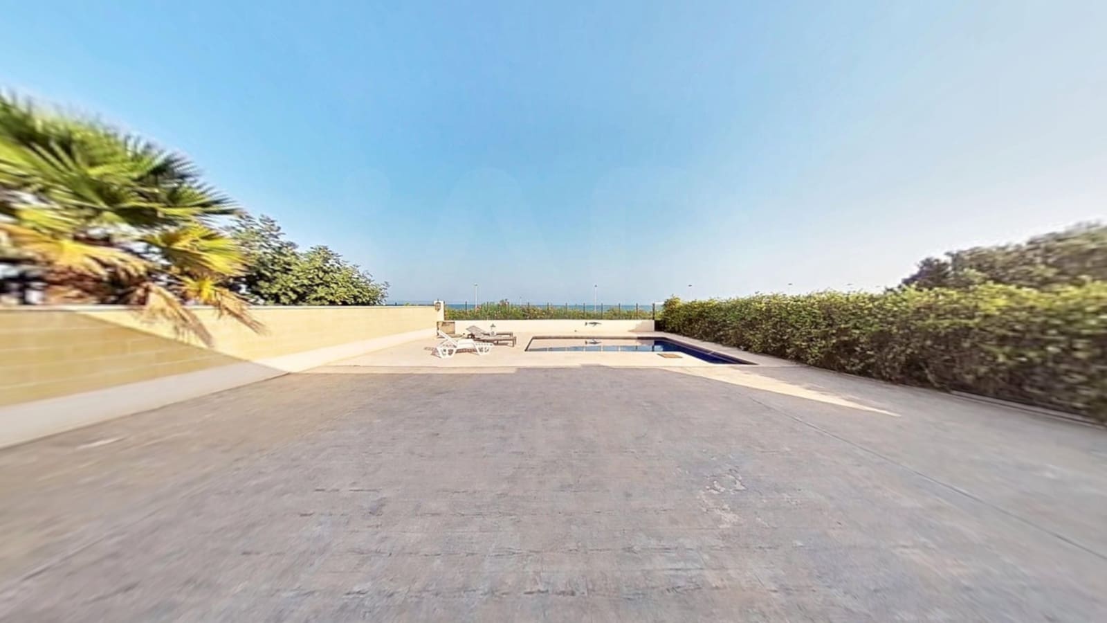 3 soveværelse Byhus til salg i Alicante by med swimmingpool garage - € 599.000 (Ref: 9987540)