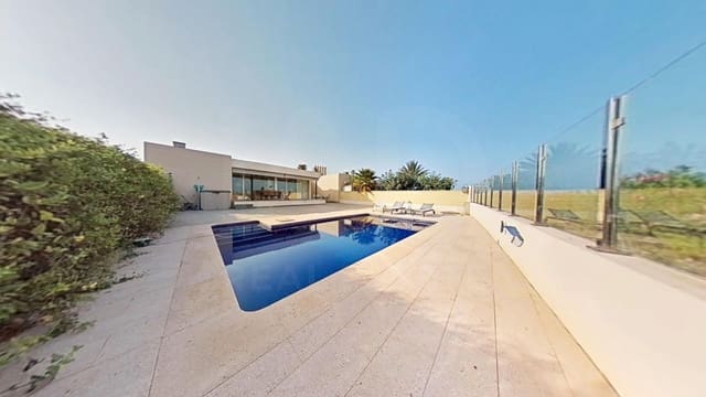 3 slaapkamer Huis te koop in Agua Amarga - Urbanova, Alicante stad met zwembad garage - € 599.000 (Ref: 9987540)