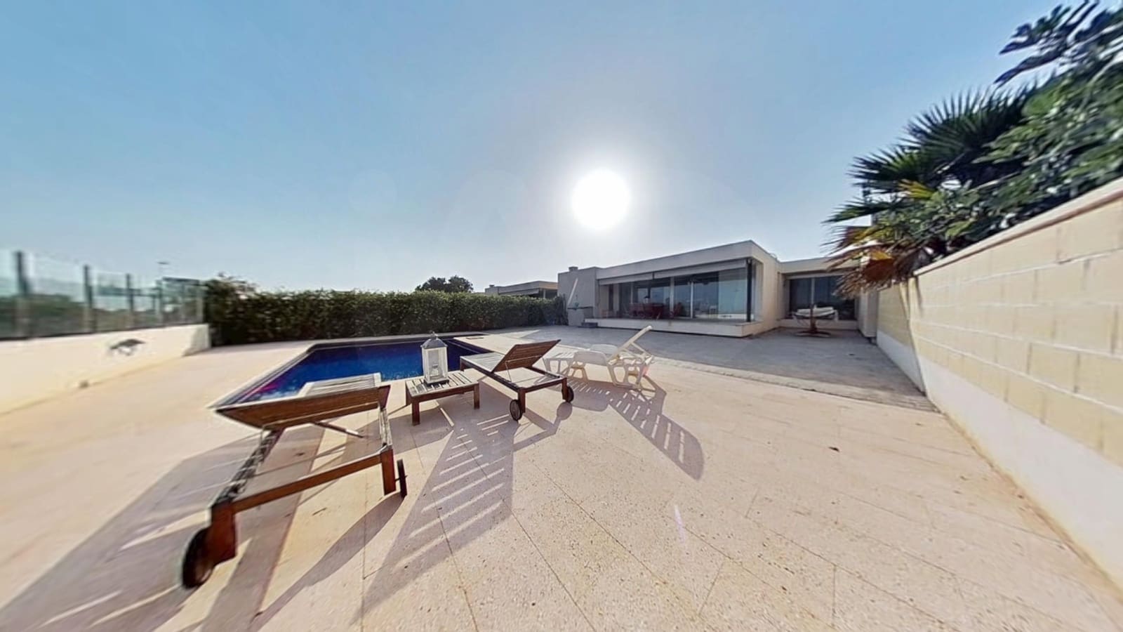 3 soveværelse Byhus til salg i Alicante by med swimmingpool garage - € 599.000 (Ref: 9987540)
