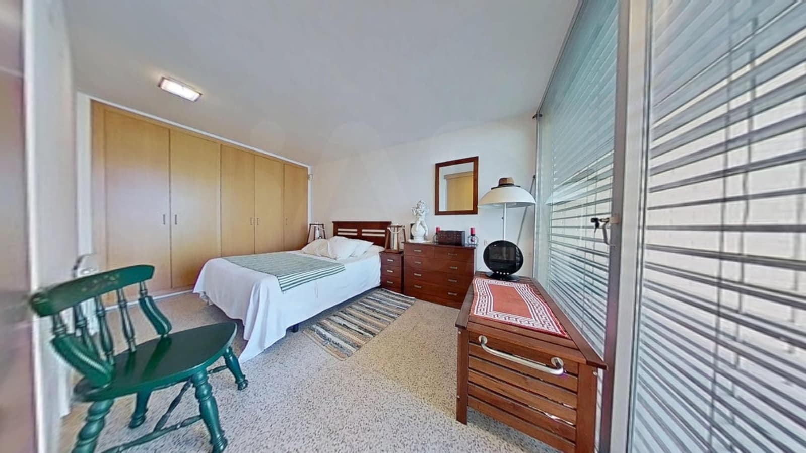 3 soveværelse Byhus til salg i Alicante by med swimmingpool garage - € 599.000 (Ref: 9987540)