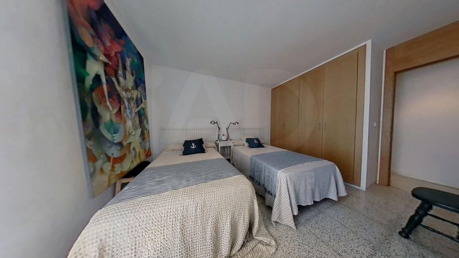 3 soveværelse Byhus til salg i Alicante by med swimmingpool garage - € 599.000 (Ref: 9987540)