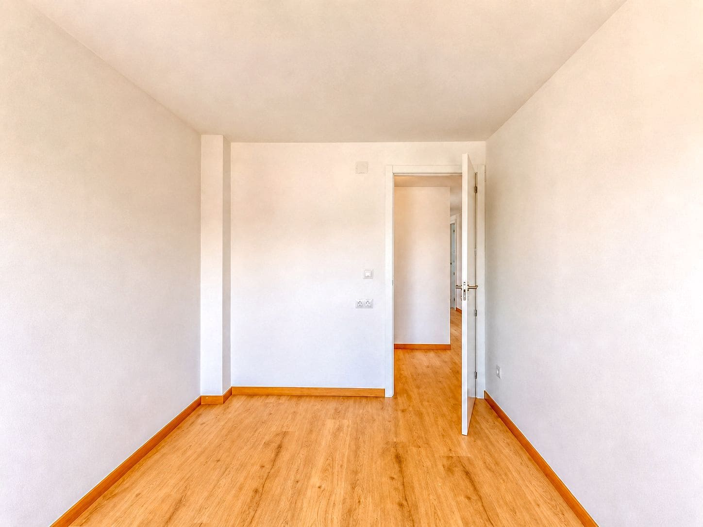 4 sovrum Lägenhet till salu i Alicante stad - 125 000 € (Ref: 9987544)