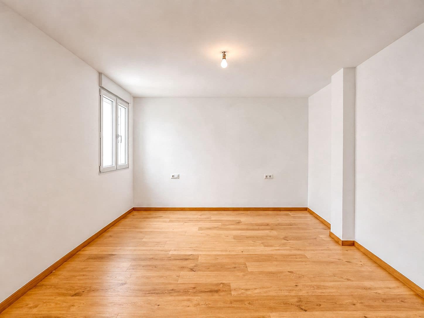 4 sovrum Lägenhet till salu i Alicante stad - 125 000 € (Ref: 9987544)