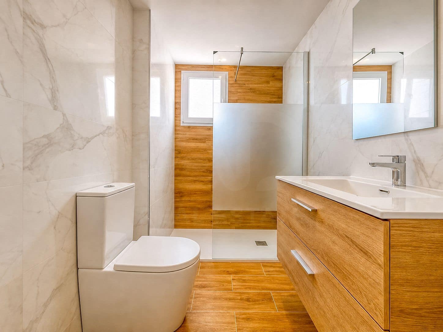 4 sovrum Lägenhet till salu i Alicante stad - 125 000 € (Ref: 9987544)