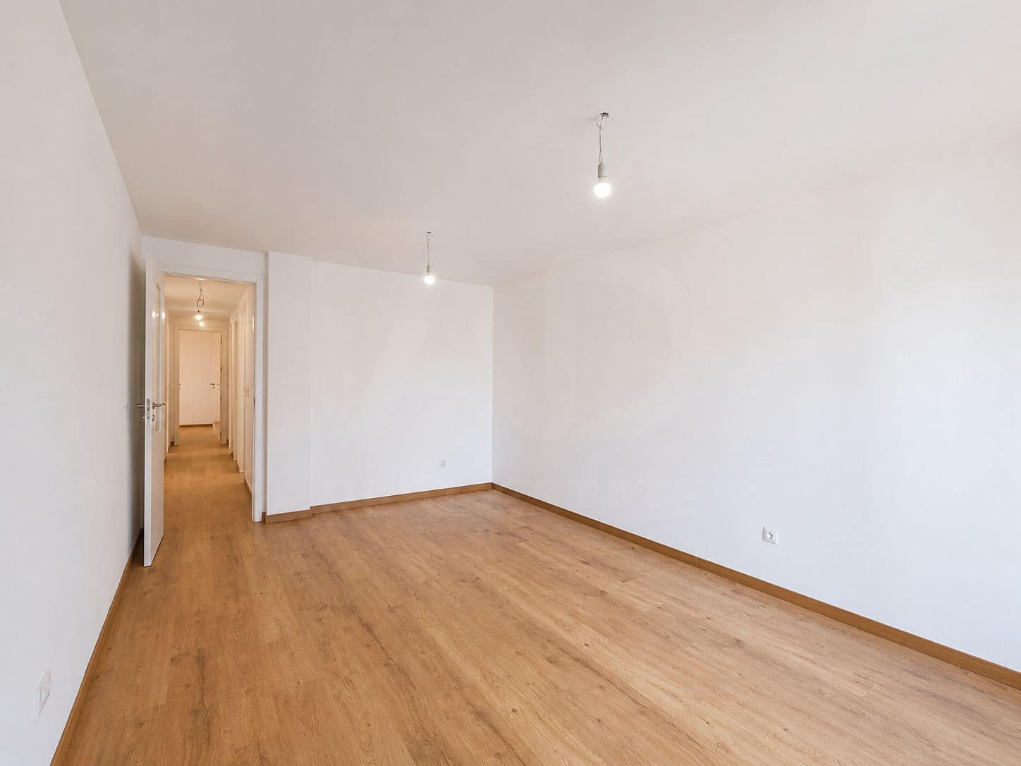 4 sovrum Lägenhet till salu i Alicante stad - 125 000 € (Ref: 9987544)