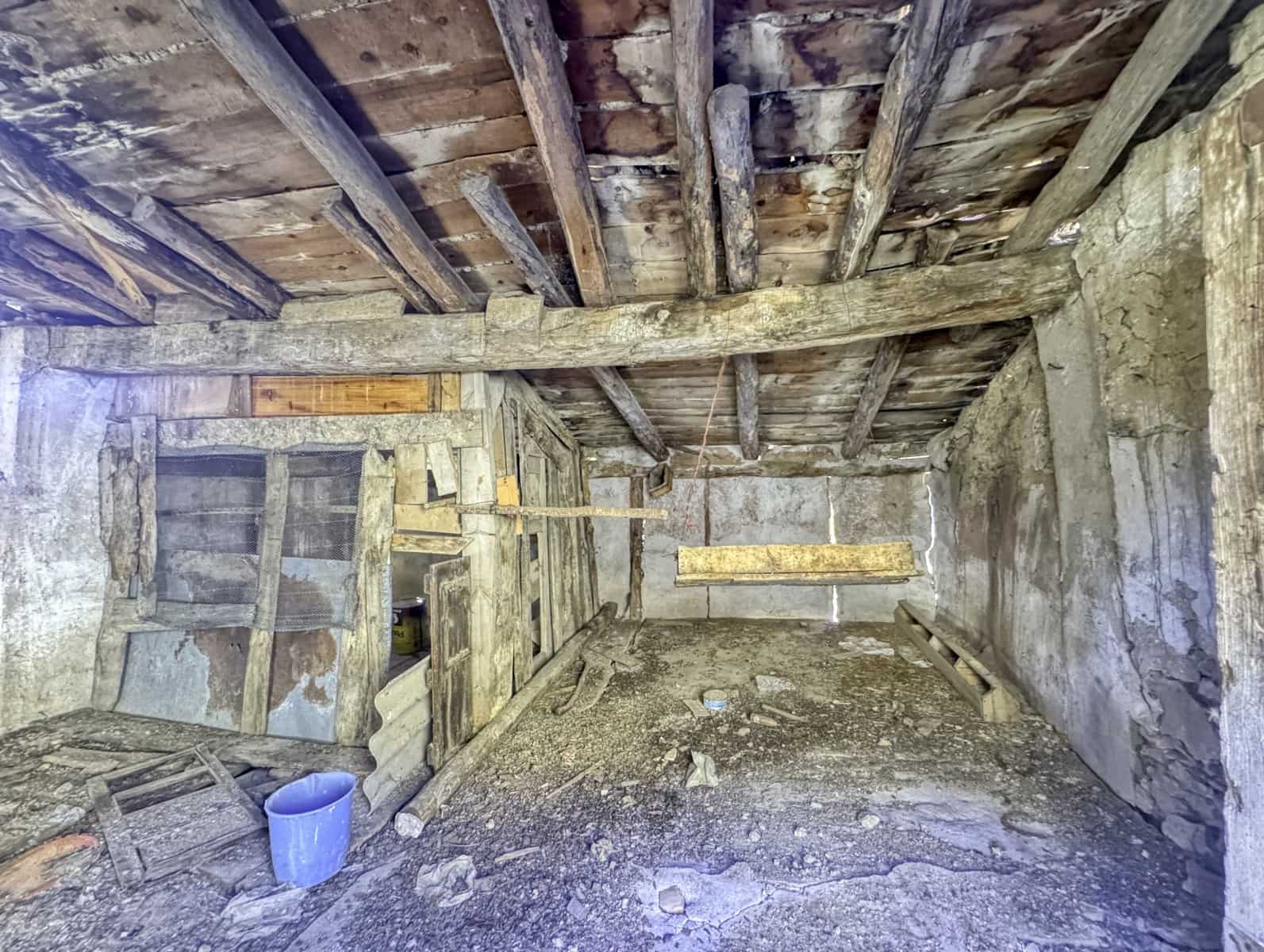 Mark till salu i Teruel stad - 33 000 € (Ref: 9987548)