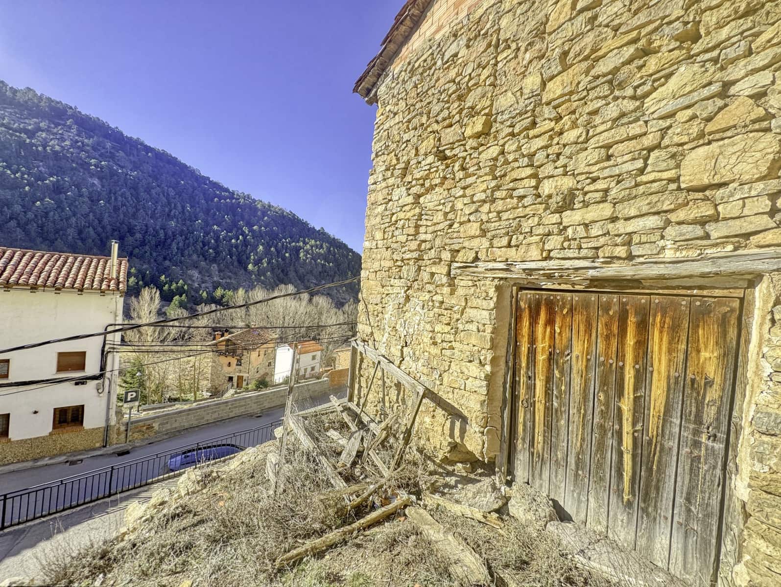 Mark till salu i Teruel stad - 33 000 € (Ref: 9987548)