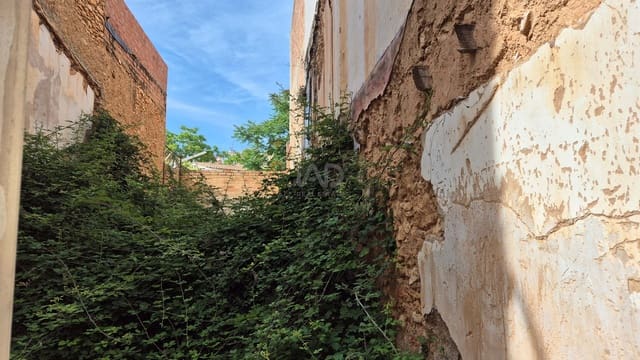 Terreno Non Edificato in vendita in Tarragona città - 30.000 € (Rif: 9987549)