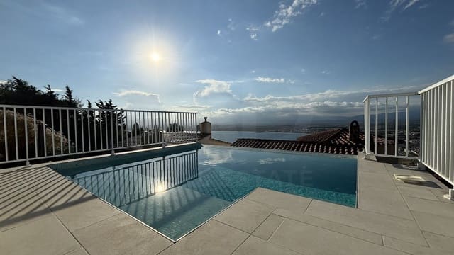 Chalet de 3 habitaciones en Girona ciudad en venta - 532.000 € (Ref: 9987550)