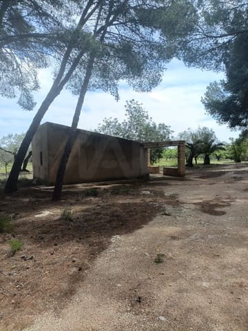 Ubebygd land til salgs i Tarragona by - € 90 000 (Ref: 9987553)