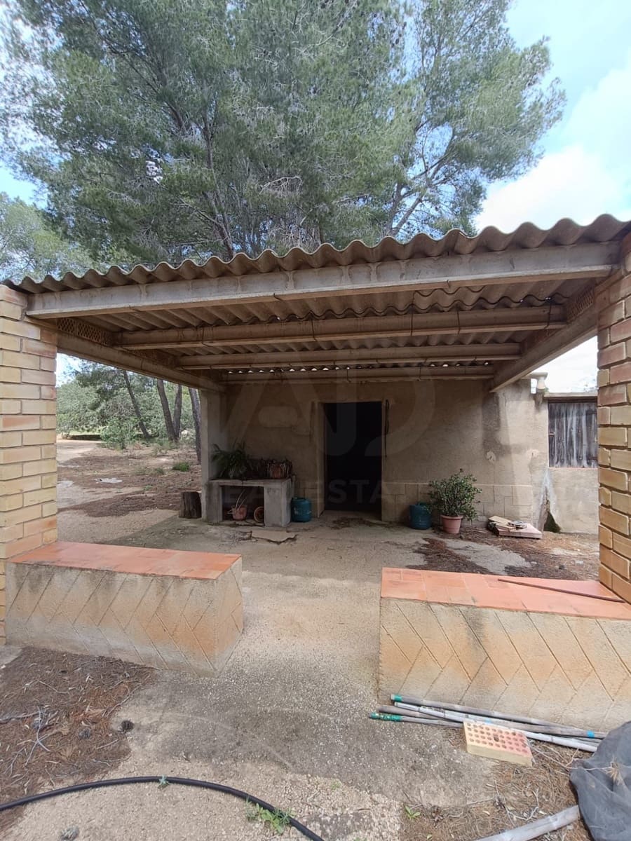 Ubebygd land til salgs i Tarragona by - € 90 000 (Ref: 9987553)