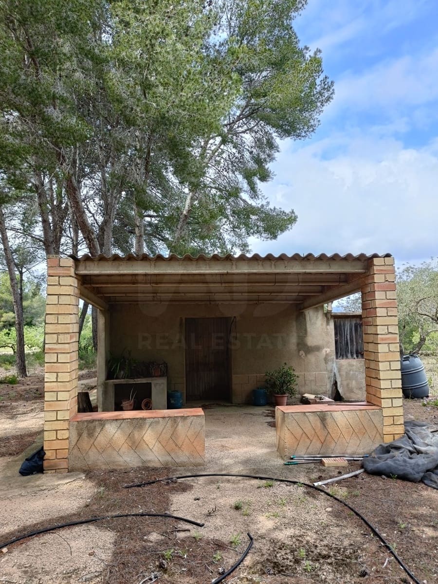 Ubebygd land til salgs i Tarragona by - € 90 000 (Ref: 9987553)