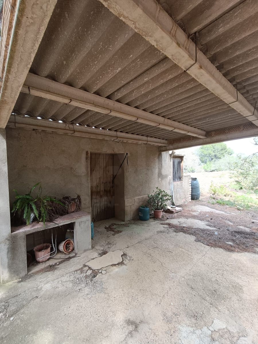 Ubebygd land til salgs i Tarragona by - € 90 000 (Ref: 9987553)
