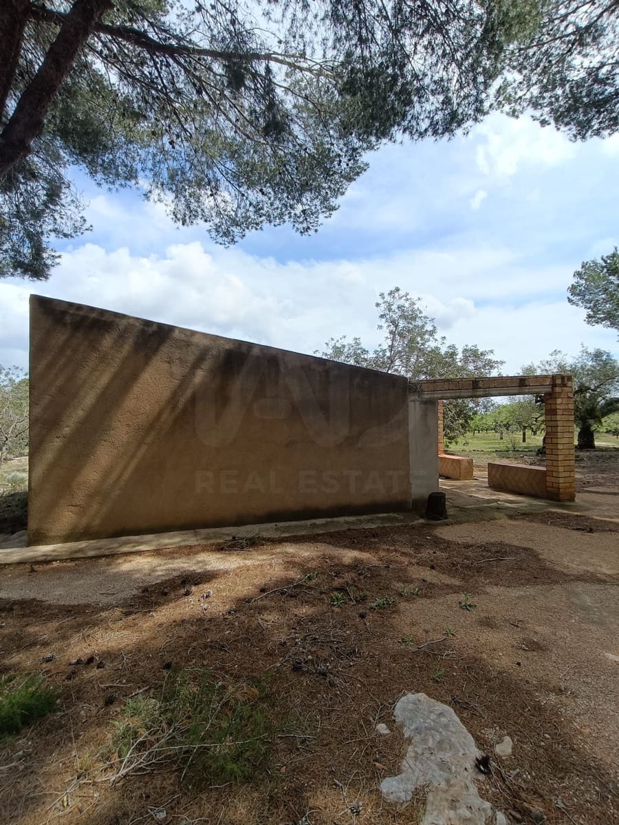 Ubebygd land til salgs i Tarragona by - € 90 000 (Ref: 9987553)