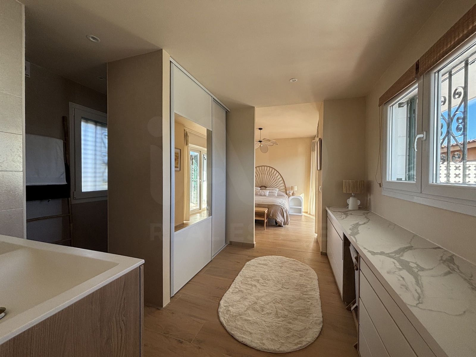 Chalet de 3 habitaciones en Girona ciudad en venta - 735.000 € (Ref: 9987556)