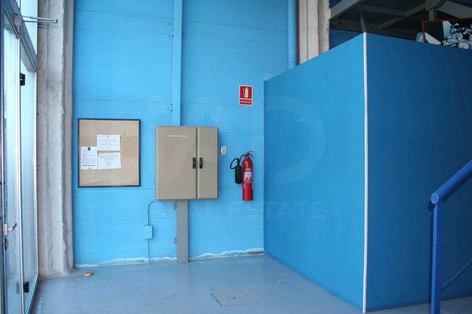 Gewerbe zu verkaufen in Barcelona Stadt mit Garage - 444.000 € (Ref: 9987557)
