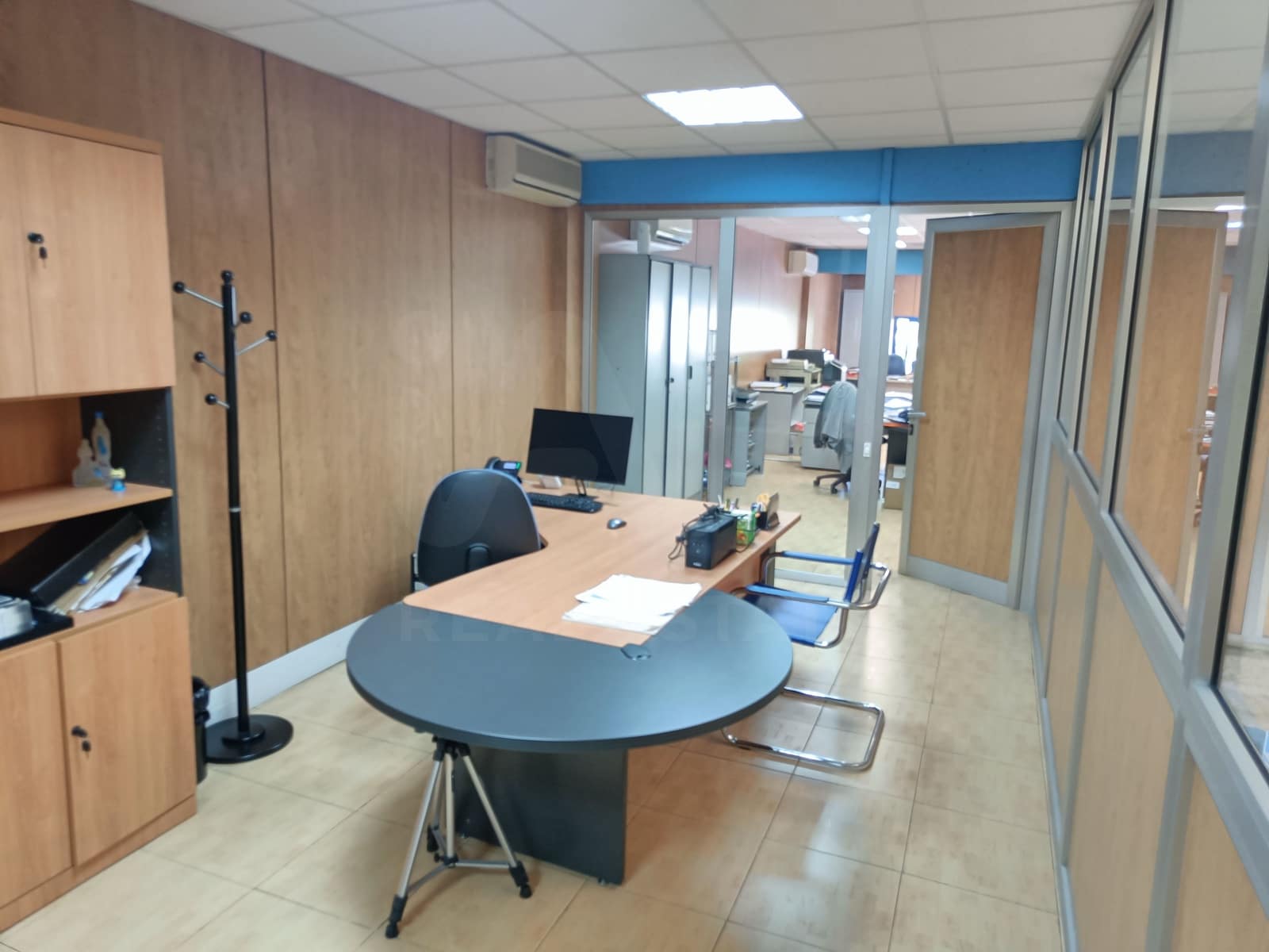 Gewerbe zu verkaufen in Barcelona Stadt mit Garage - 444.000 € (Ref: 9987557)