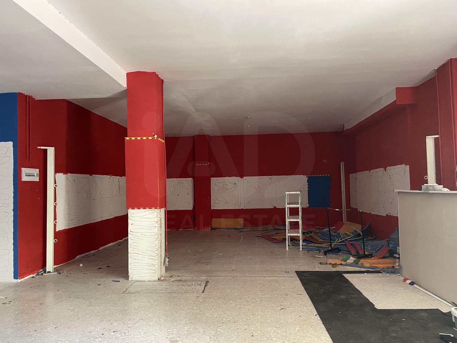 Local Comercial en Tarragona ciudad en venta - 119.000 € (Ref: 9987558)