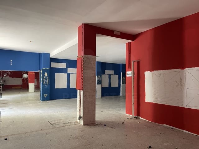 Gewerbe zu verkaufen in Tarragona Stadt - 119.000 € (Ref: 9987558)