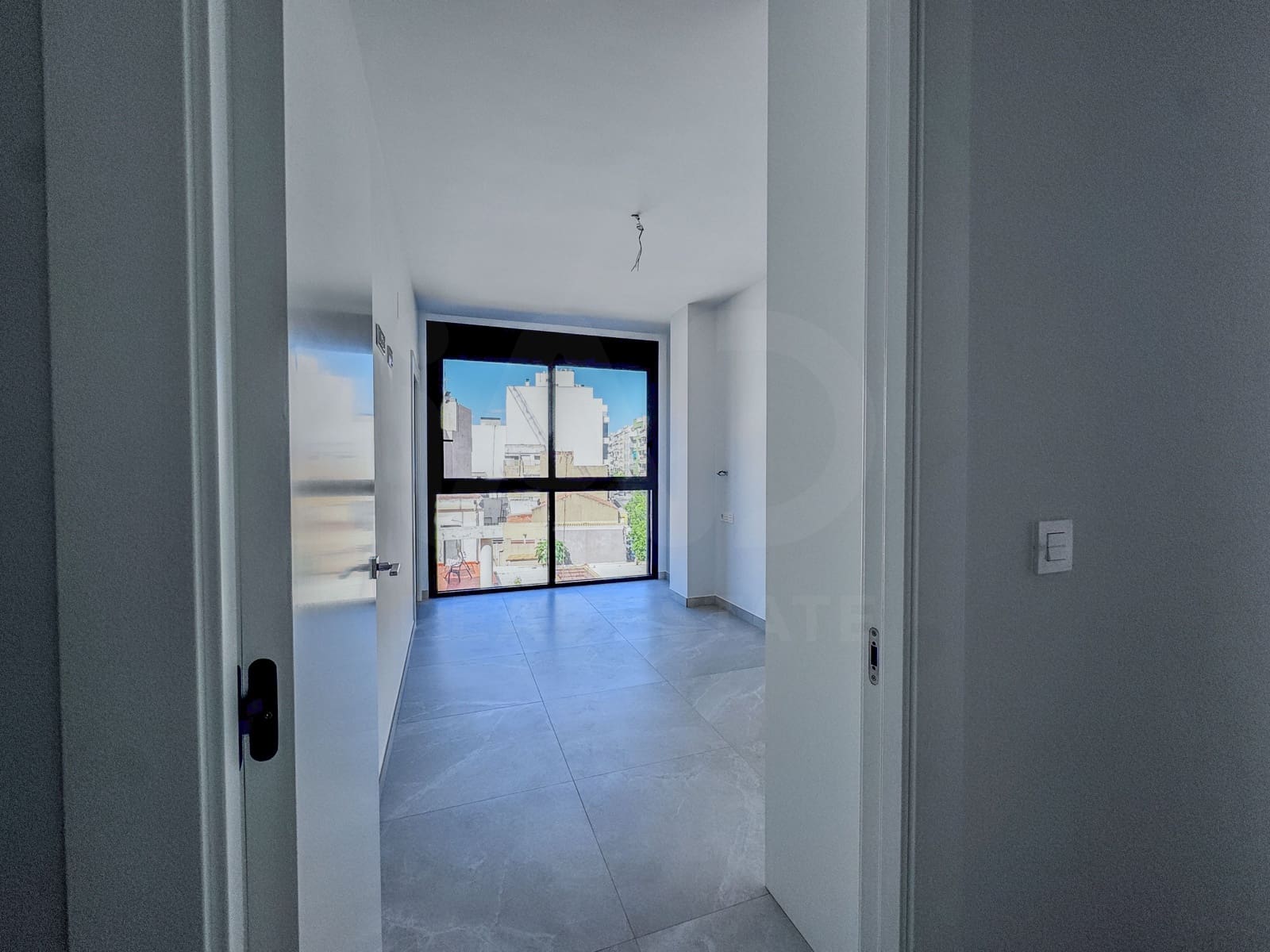 2 soveværelse Lejlighed til salg i Torrevieja med swimmingpool - € 265.000 (Ref: 9987560)